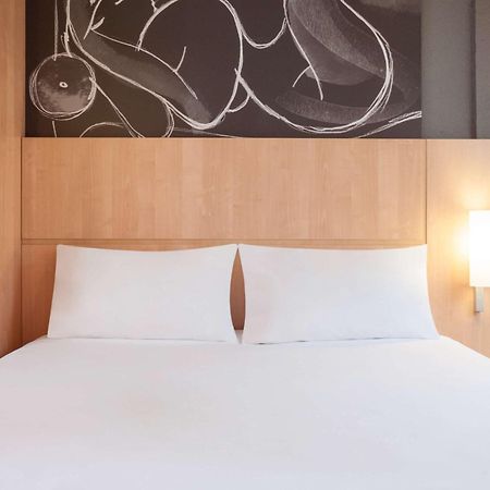 Hotel Ibis Maine Montparnasse Paris Exterior foto