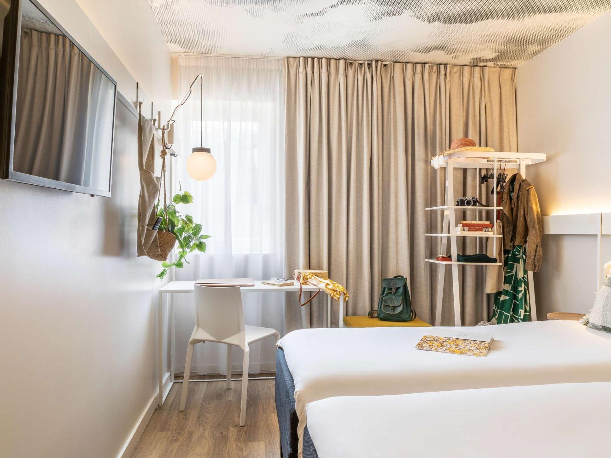 Hotel Ibis Maine Montparnasse Paris Exterior foto