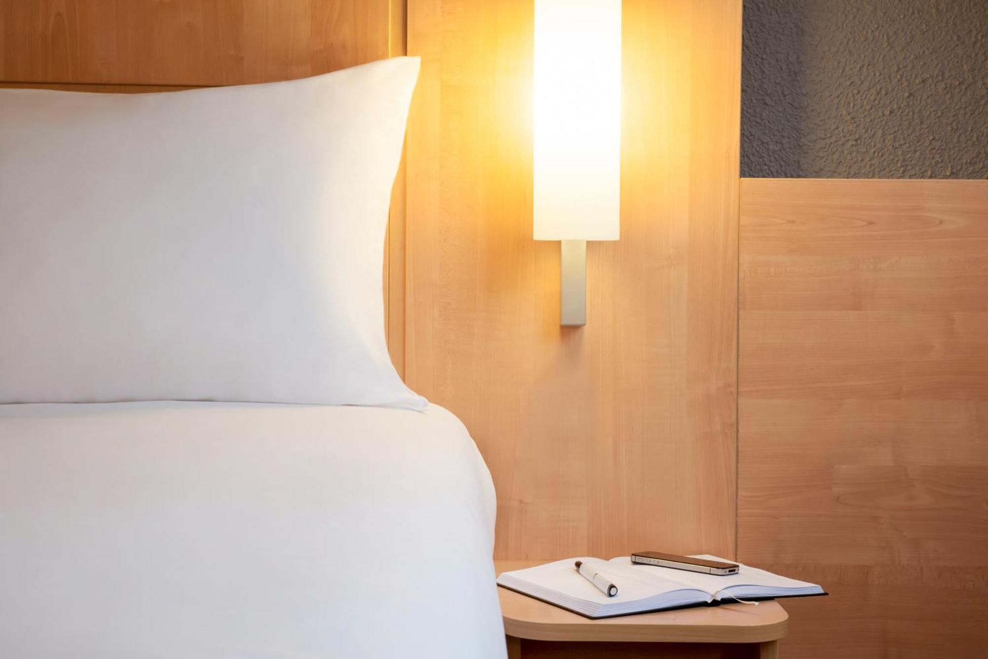Hotel Ibis Maine Montparnasse Paris Exterior foto